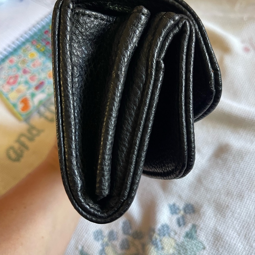 Steve Madden Black Long Wallet‎ with Gold Accent GUC - Picture 5 of 6